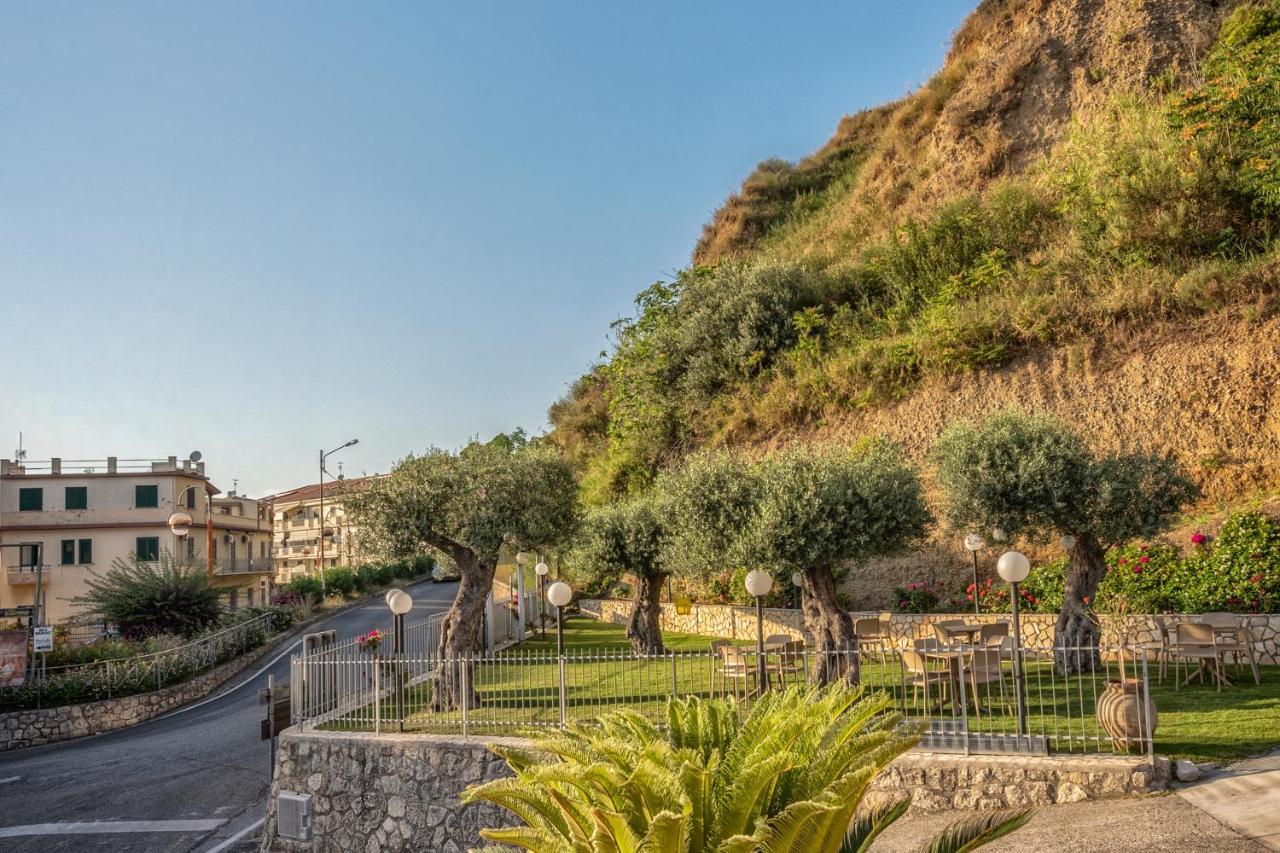 Bed & Breakfast La Risacca Relais